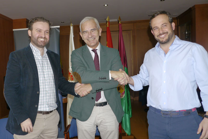 Acuerdo entre Real Club Mediterráneo y Avilés y Román