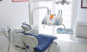 Cínica Dental Avilés y Román